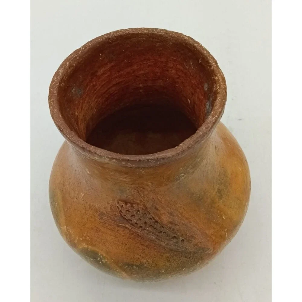 Vintage Lorena Bartlett Navajo/Dine Pine Pitch Pottery Folk Art Corn Vase 3.375